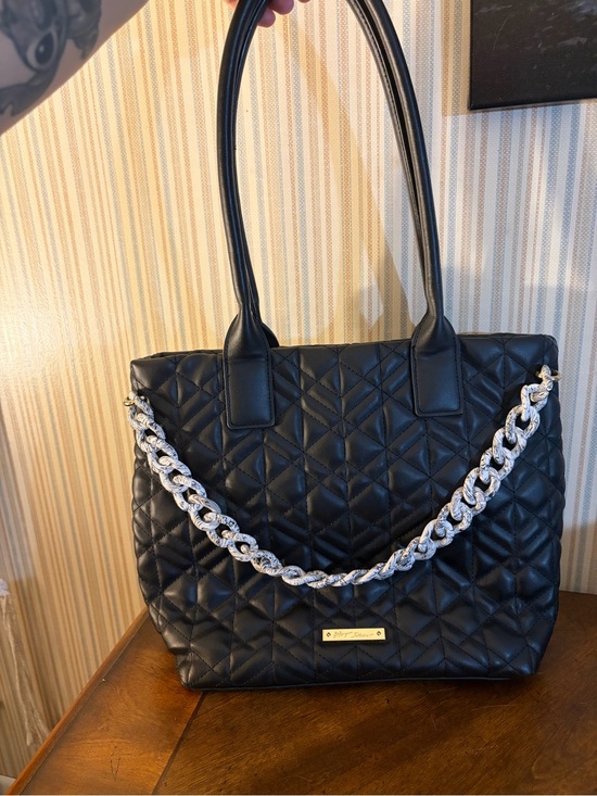 Betsey Johnson Handbags - Betsey Johnson Black Quilted Chain Tote Bag